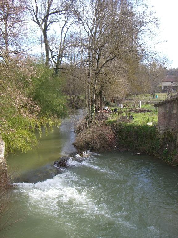 Les Heures Claires Cahuzac-sur-Vère Екстериор снимка